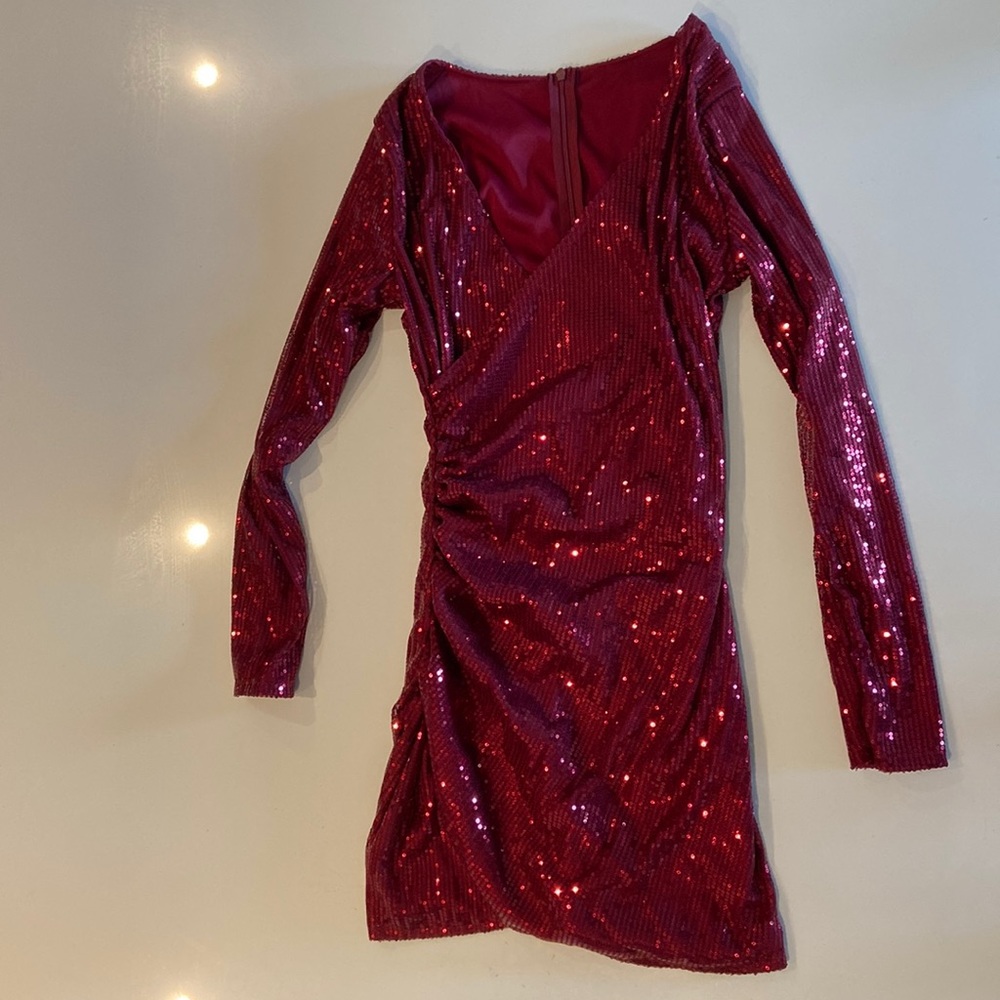 Red sequins cocktail dress